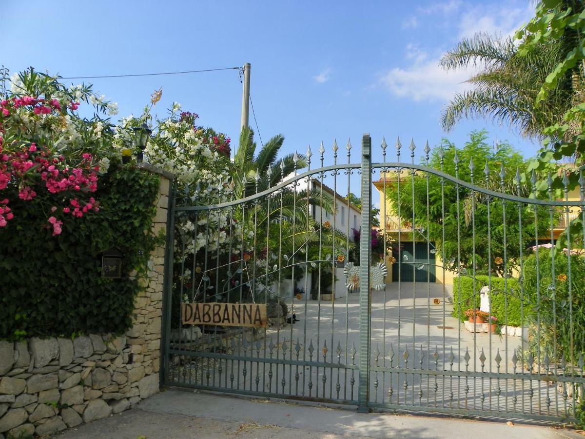 Maison d'hôtes Dabbanna à Chiaramonte Gulfi Extérieur photo